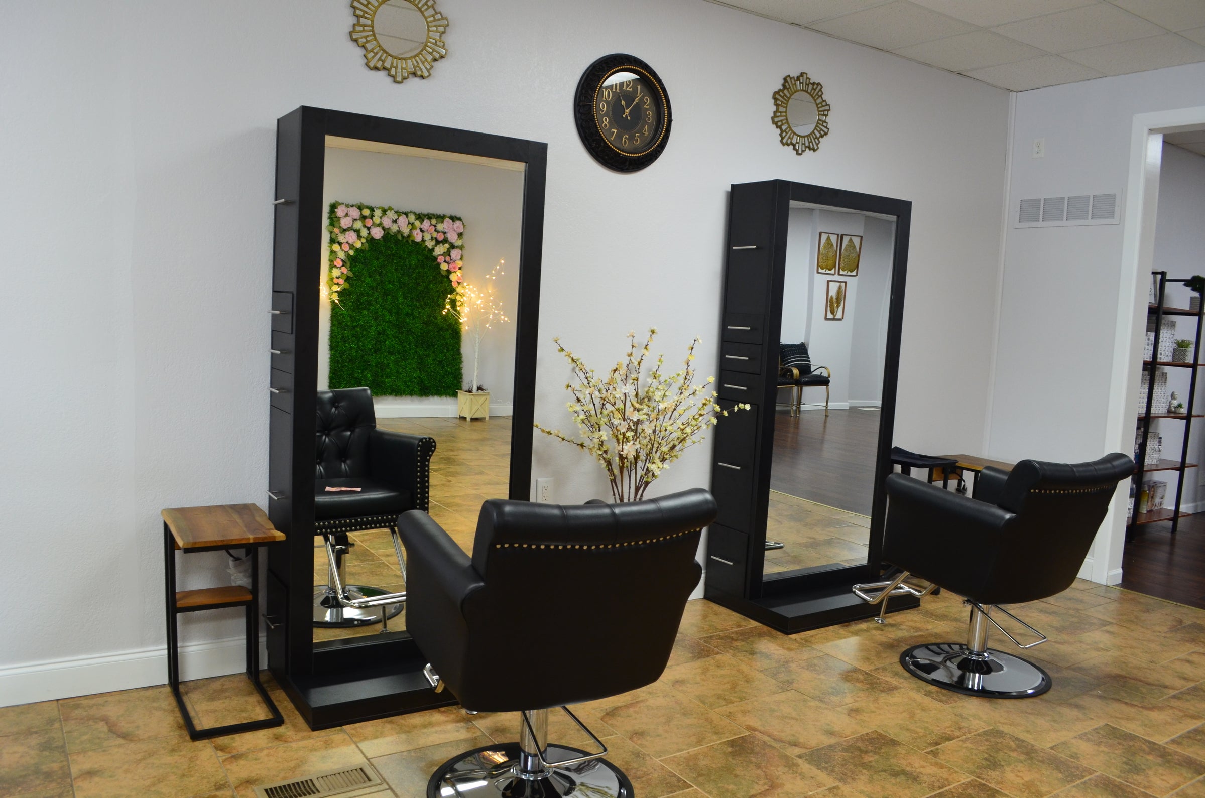 Studio on Second - Hair Salon in Byron